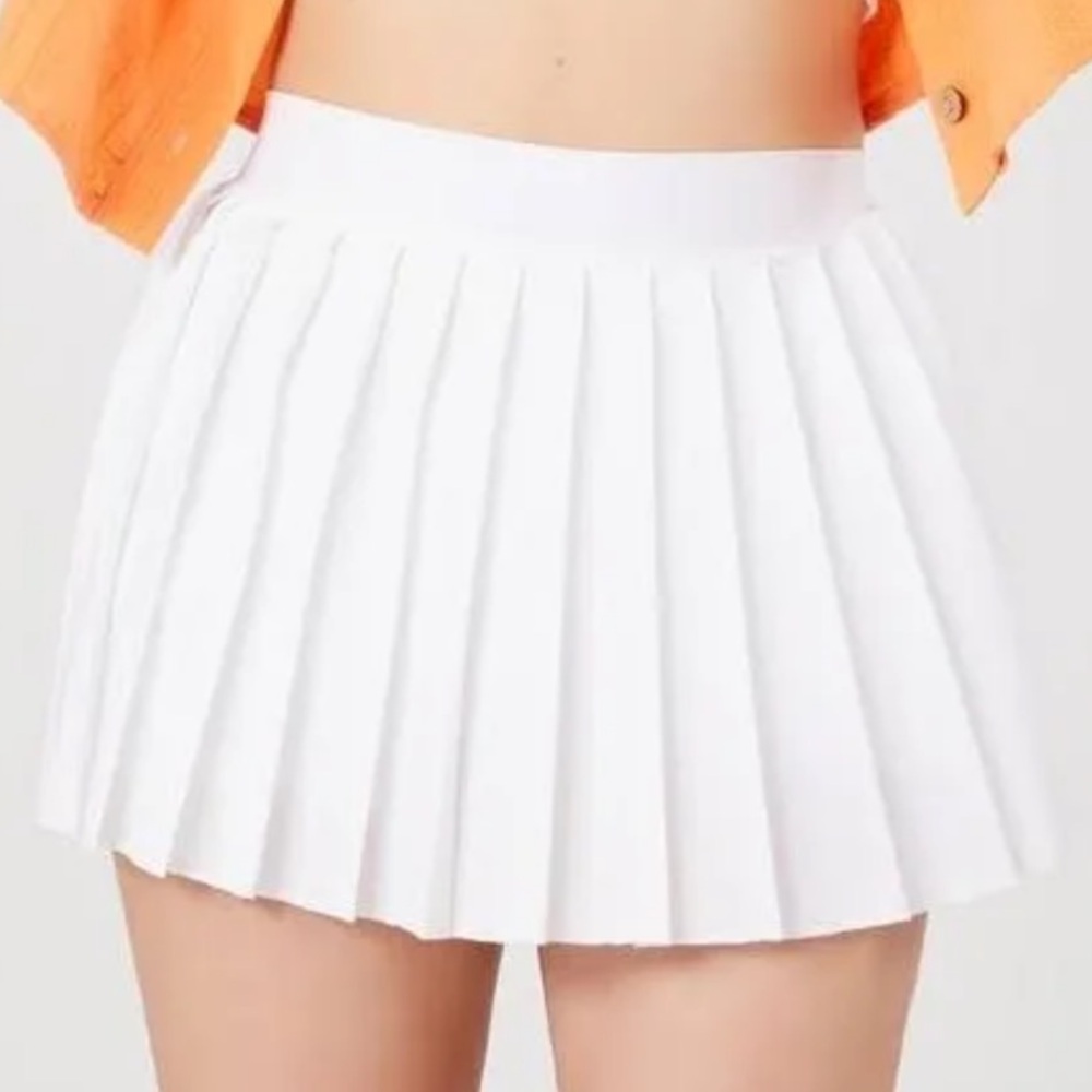 White Pleated Mini Skirt